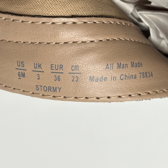 Life Stride In Motion Stormy Combat Faux Leather Lace Up  Ankle Boots Size 6M - Picture 7 of 12